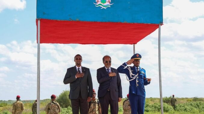 WhatsApp Image 2026-06-11 at 19.00.29 Madaxweyne Xasan Sheekh iyo wafdi uu hoggaaminayo oo gaaray magaalada Jowhar, daah-furayna mashaariic horumarineed